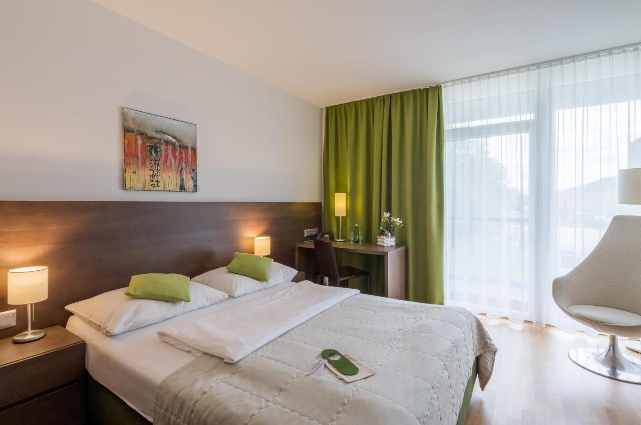 Wesenufer Hotel & Seminarkultur An Der Donau Εξωτερικό φωτογραφία