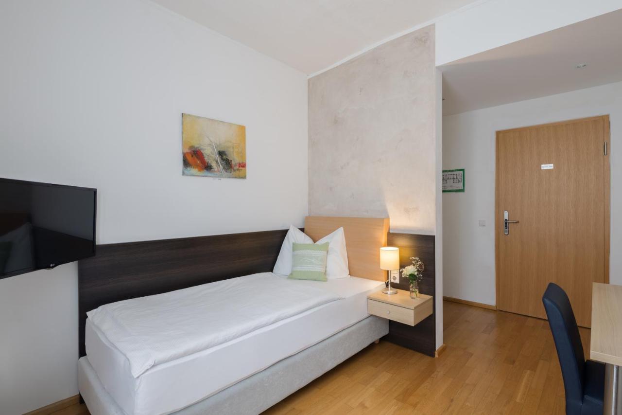 Wesenufer Hotel & Seminarkultur An Der Donau Εξωτερικό φωτογραφία