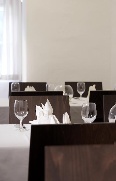 Wesenufer Hotel & Seminarkultur An Der Donau Εξωτερικό φωτογραφία